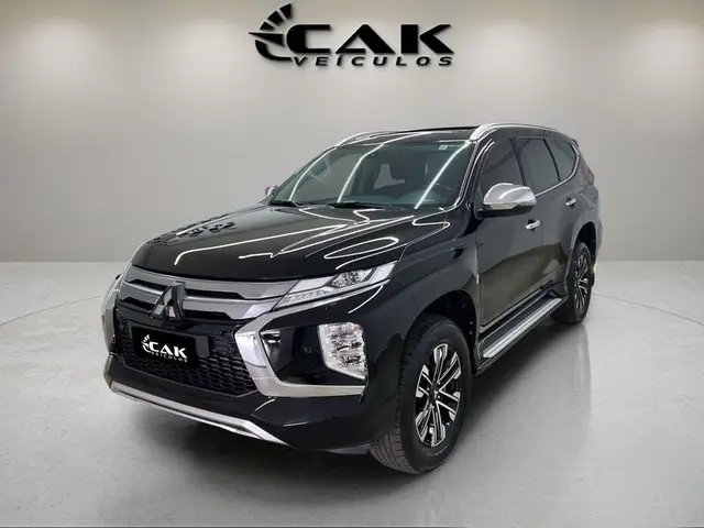 Carro Mitsubishi Pajero Sport 2023 2.4 DI-D HPE (Aut) 4x4
