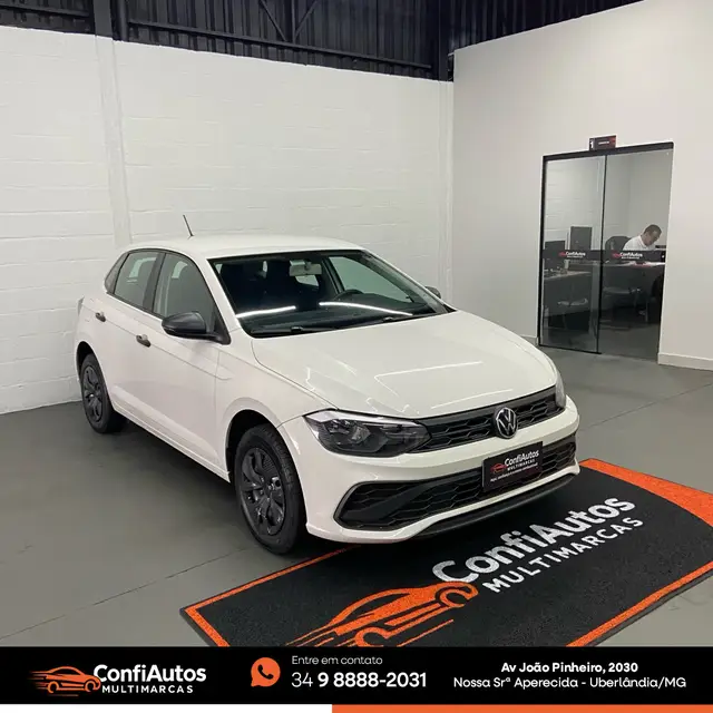 Carro Volkswagen Polo 2025 Track 1.0 Flex 12V 5p