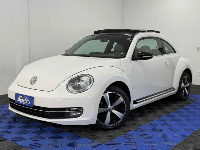 Carro Volkswagen Fusca 2013 2.0 TSi Sport DSG