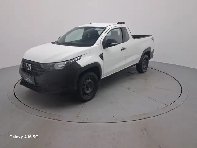 Carro Fiat Strada 2025 Endurance 1.3 Flex 8V CS
