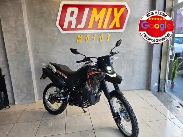 Moto Yamaha XTZ 250 Lander 2026 Connected