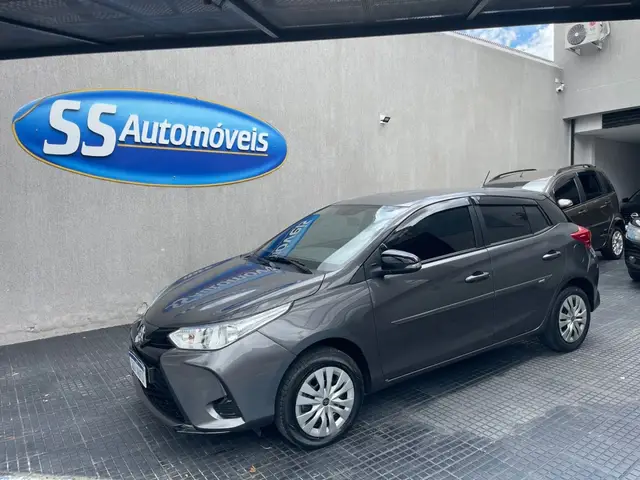 Carro Toyota Yaris 2023 XL 1.5 (Flex) (Aut)