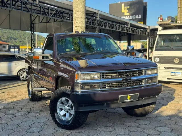 Carro Chevrolet Silverado 1999 Pick Up DLX 4.2