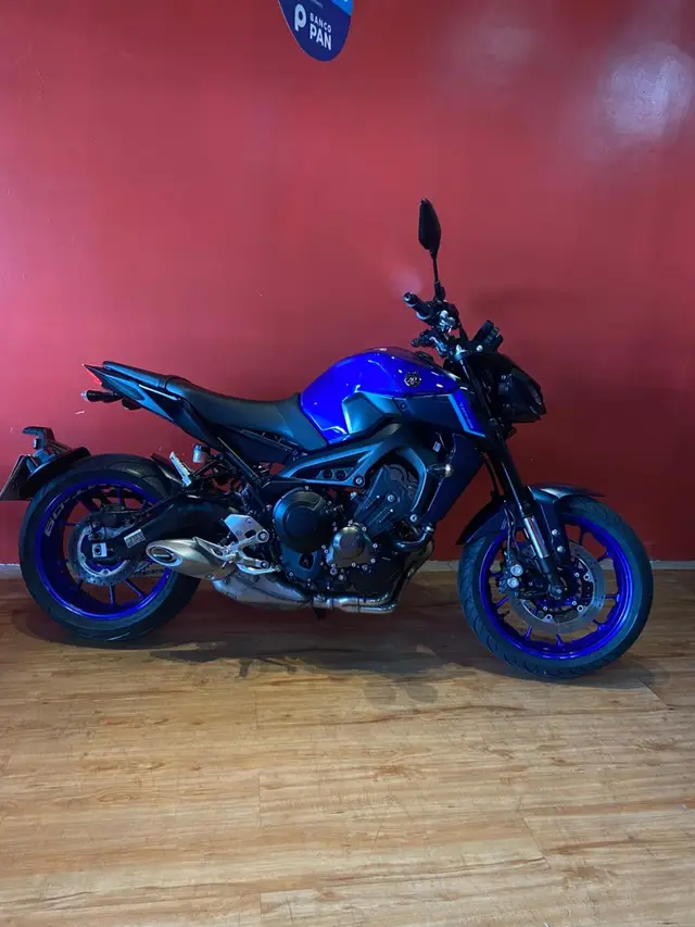 Moto Yamaha MT-09  2023 ABS