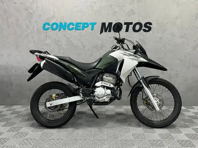 Moto Honda XRE 300 2017 Adventure (Flex)