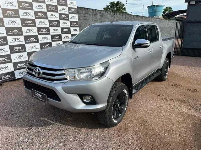 Carro Toyota Hilux Cabine Dupla 2017 Hilux 2.8 TDI SRV CD 4x4 (Aut)