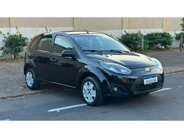 Carro Ford Fiesta Hatch 2012 1.0 (Flex)