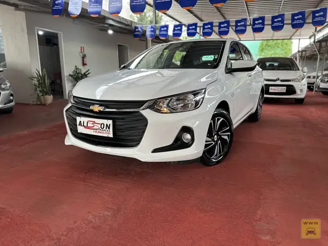 Carro Chevrolet Onix 2025 LT 1.0