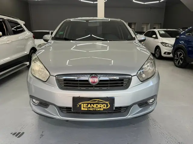 Carro Fiat Grand Siena 2015 Essence 1.6 16V (Flex)