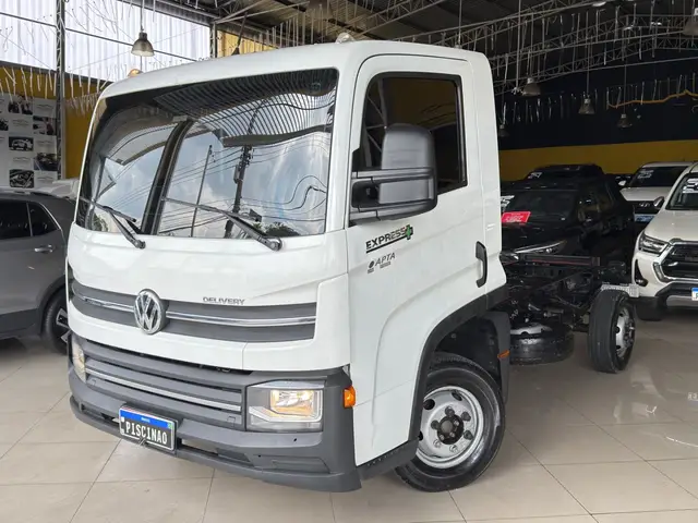 Caminhão Volkswagen Express 2023 Delivery Express+ Turbo Diesel