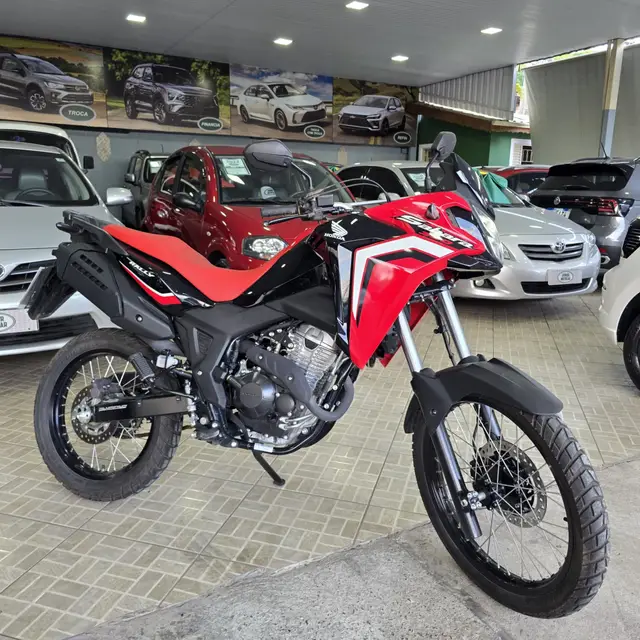 Moto Honda XRE Sahara 300 2024 Rally