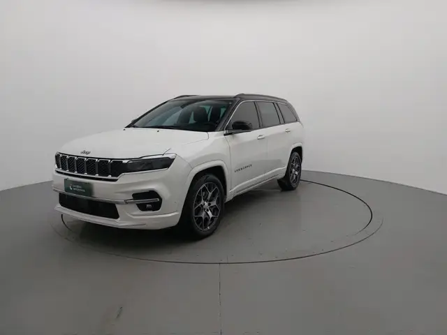 Carro Jeep Commander 2023 Overland 1.3 T270