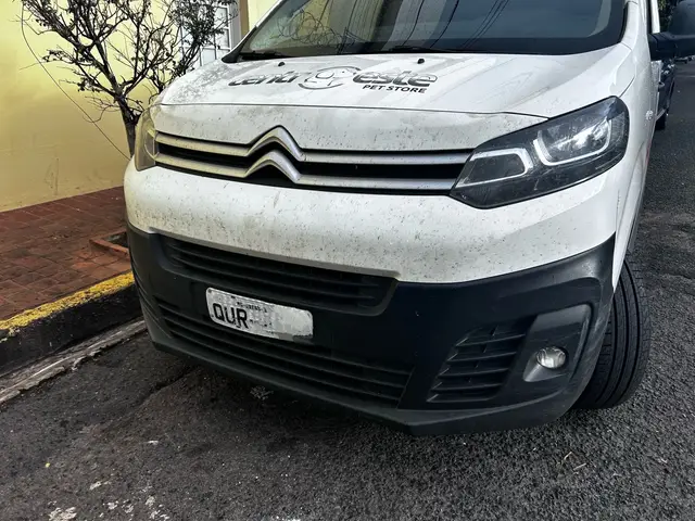 Carro Citroën Jumpy 2020 1.6 HDi Pack