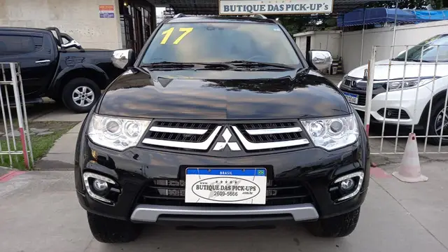 Carro Mitsubishi Pajero 2017 3.2 DI-D HPE 4WD (Aut)