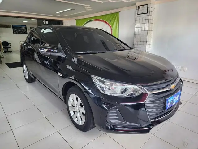 Carro Chevrolet Onix 2022 LT 1.0