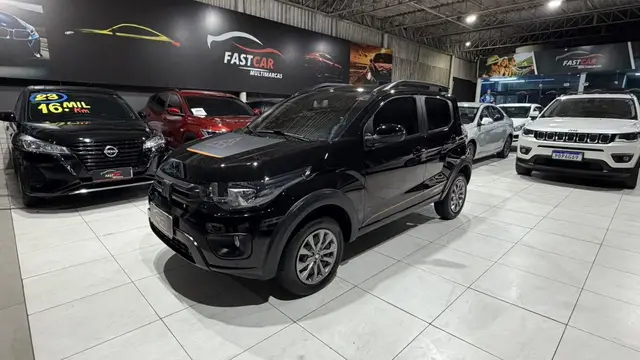 Carro Fiat Mobi 2025 Trekking 1.0