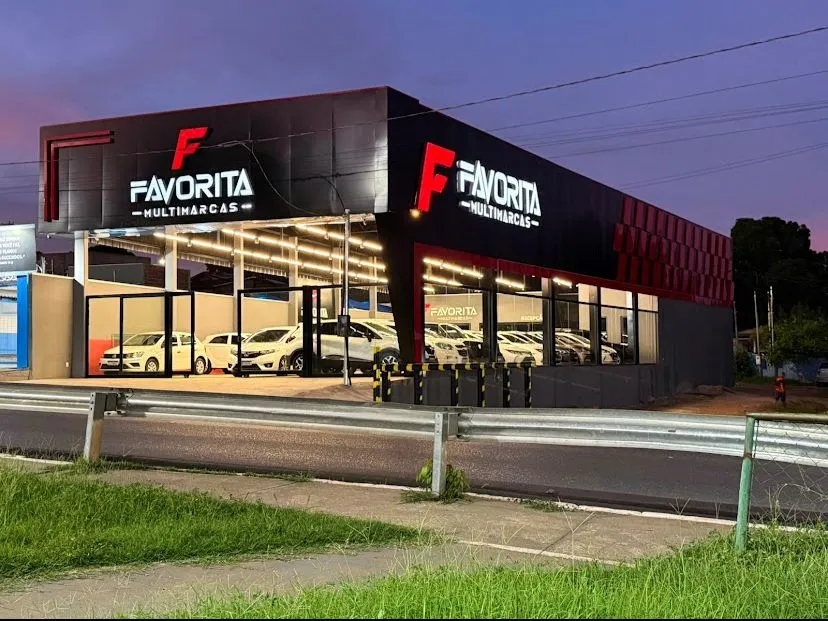 Fachada da loja Veículos à venda em FAVORITA MULTIMARCAS - Várzea Grande - MT