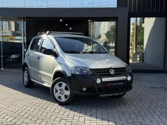 Carro Volkswagen CrossFox 2009 1.6 (Flex)