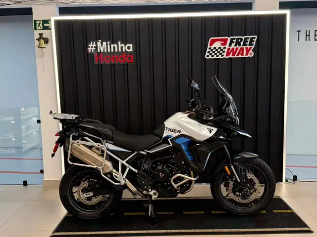 Moto Triumph Tiger 900 2026 GT Pro