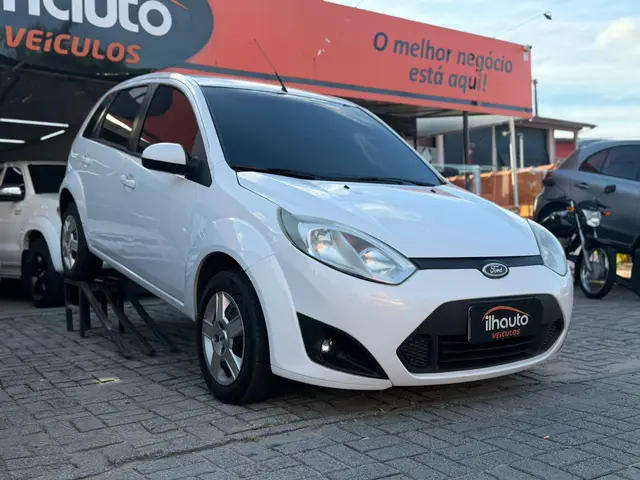 Carro Ford Fiesta Sedan 2013 SE 1.6 Rocam (Flex)