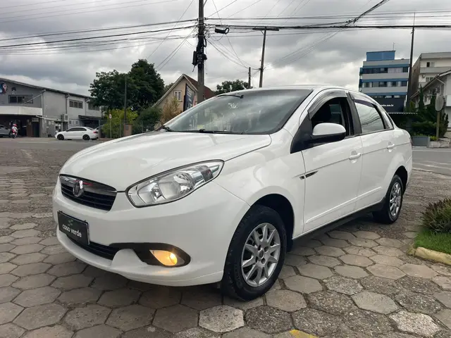 Carro Fiat Grand Siena 2014 Evo Attractive 1.4 8V (Flex)