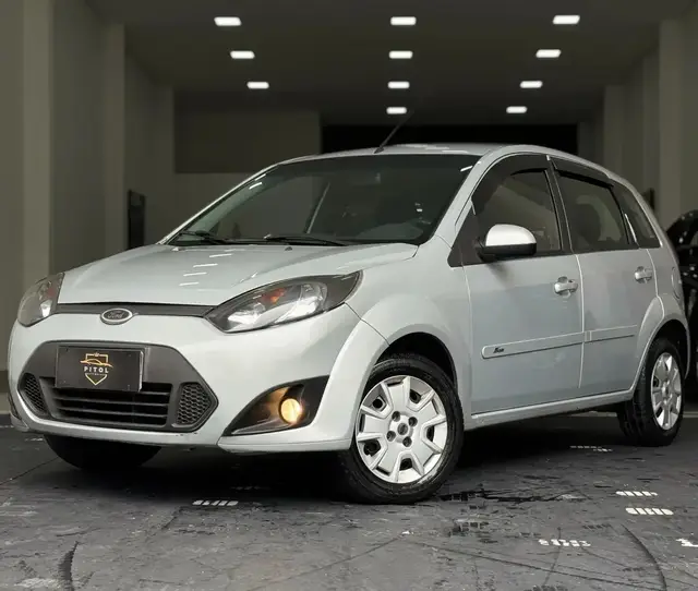 Carro Ford Fiesta Hatch 2013 SE Rocam 1.6 (Flex)