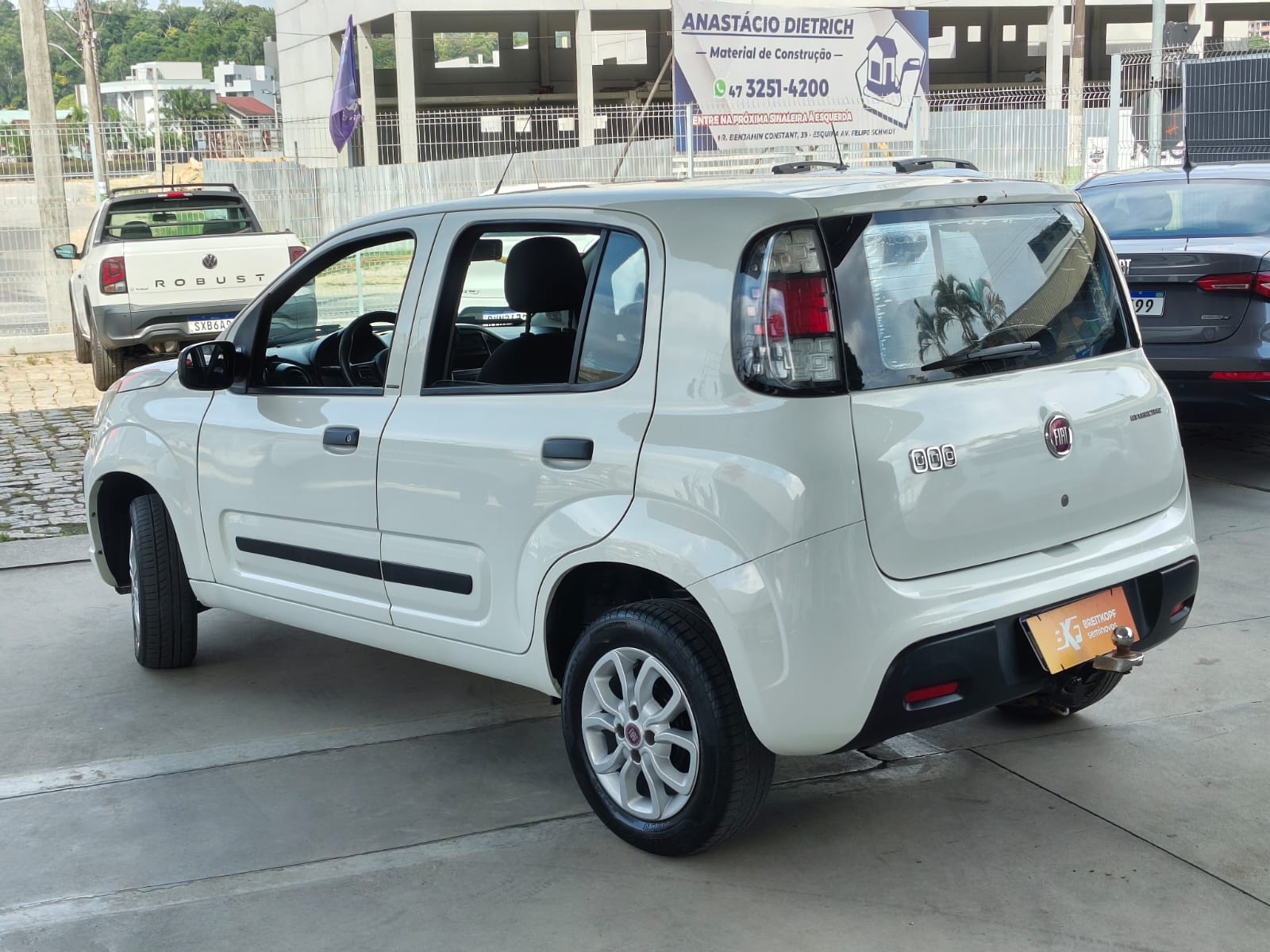 fiat uno attractive 1.0 (flex) 4p