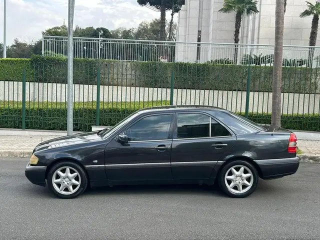 Carro Mercedes-Benz Classe SL 1995 SL 280 Class 2.8