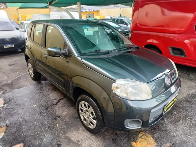 Carro Fiat Uno 2012 Vivace Celeb. 1.0 8V (Flex) 4p