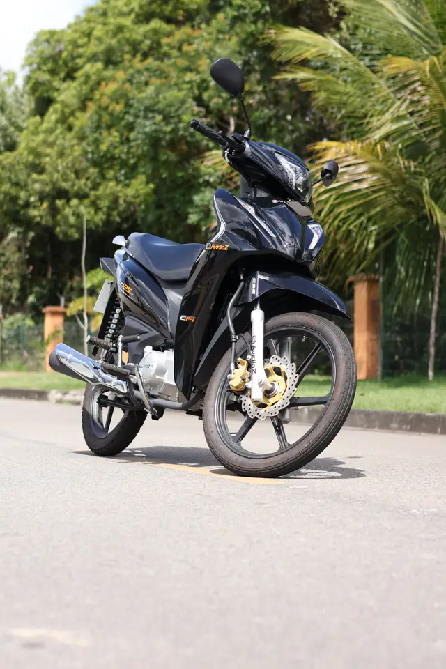 Moto Avelloz AZ 2026 125 ALFA