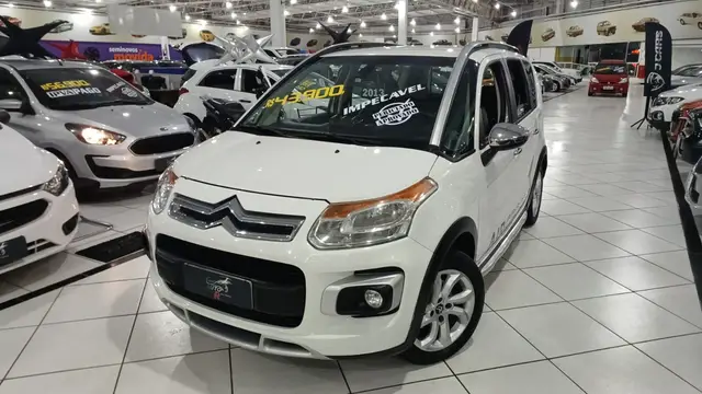 Carro Citroën Aircross 2013 Exclusive 1.6 16V (flex)