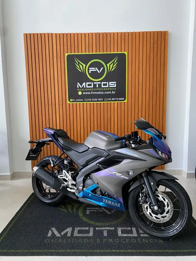 Moto Yamaha YZF R15 2025 ABS