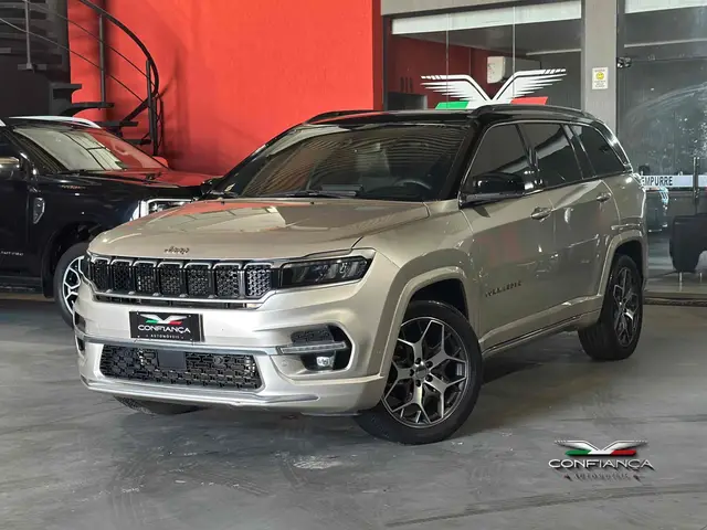 Carro Jeep Commander 2022 Overland T270 Flex (Aut)