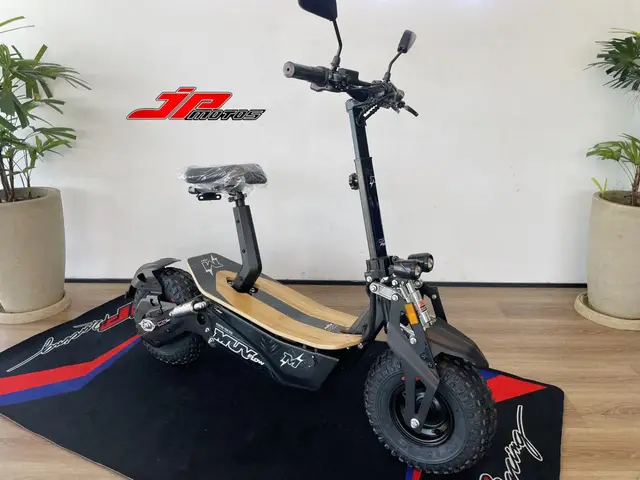 Moto MXF MUV 2026 Flow