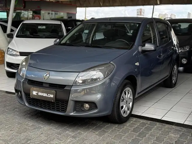 Carro Renault Sandero 2014 Authentique 1.0 16V (flex)
