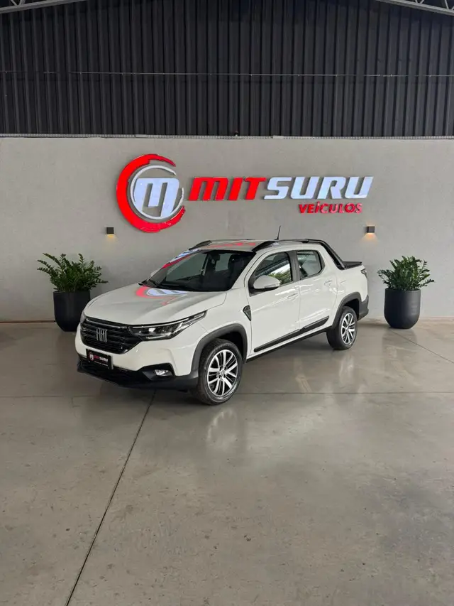 Carro Fiat Strada 2021 Volcano 1.3 CD (Flex)