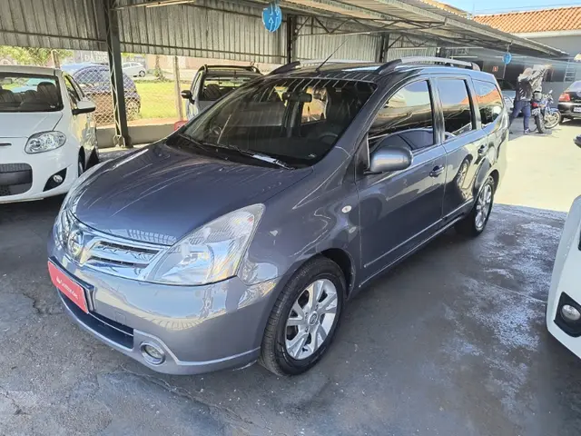 Carro Nissan Grand Livina 2013 S 1.8 16V (flex)