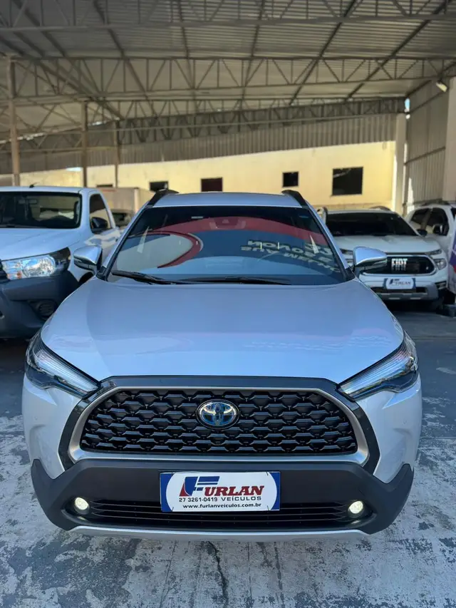 Carro Toyota Corolla Cross 2023 XRV Hybrid 1.8 (flex) (Aut)