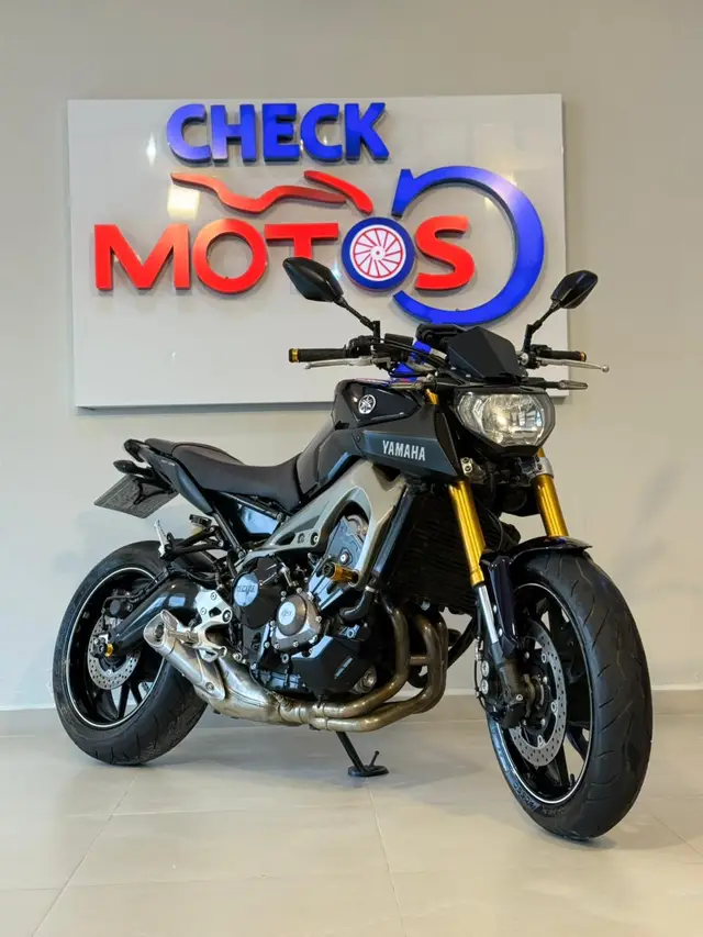 Moto Yamaha MT-09  2015 ABS