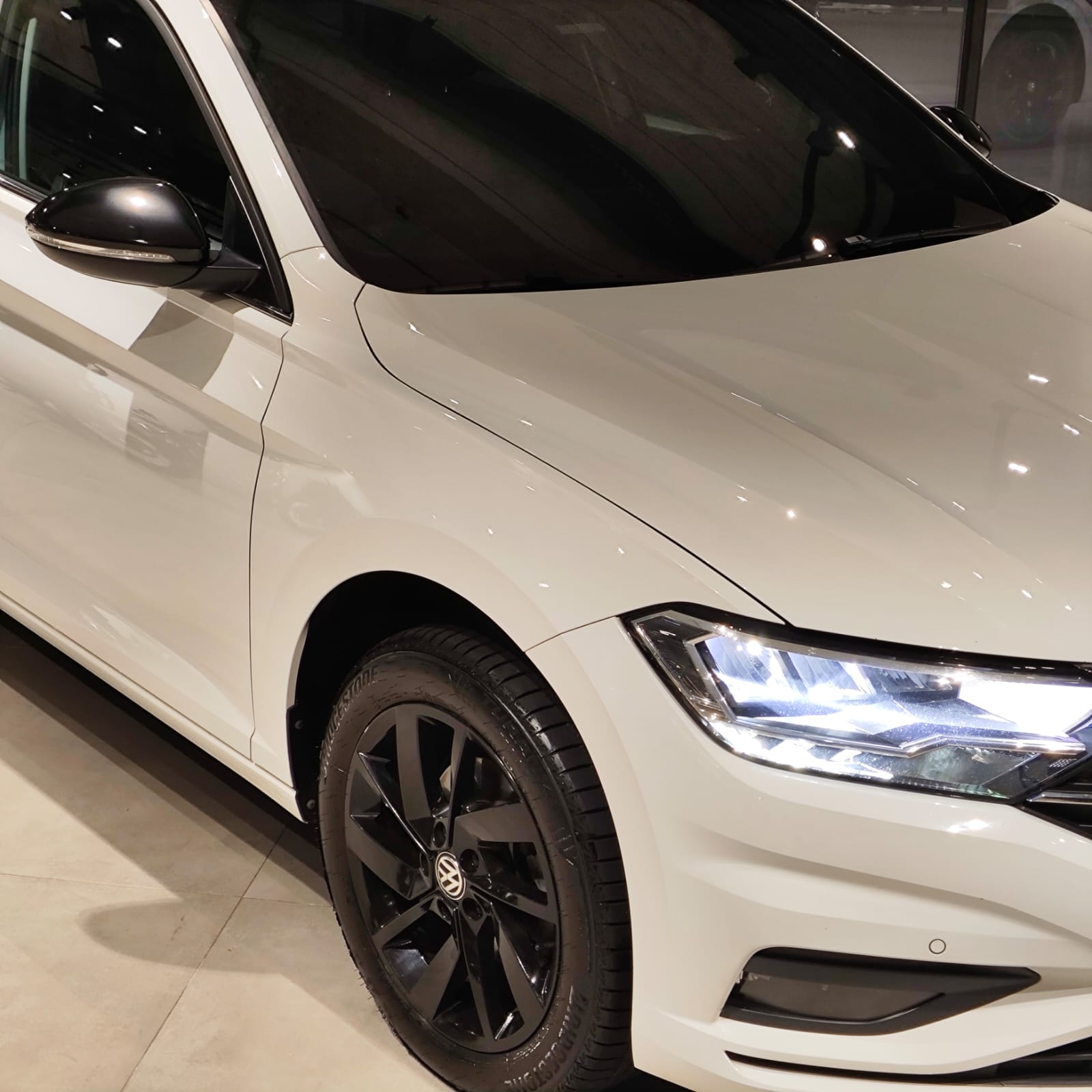 Volkswagen-Jetta-1.4 250 TSI Comfortline