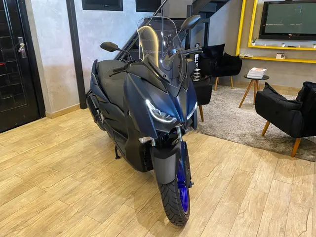 Moto Yamaha XMax 2024 ABS