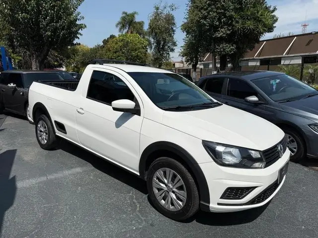 Carro Volkswagen Saveiro 2023 Robust 1.6 MSI CS (Flex)