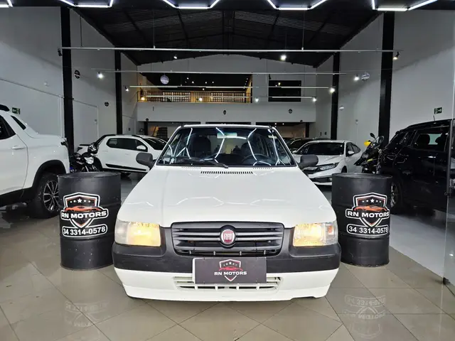 Carro Fiat Uno Mille 2012 Fire Economy 1.0 (Flex) 4p