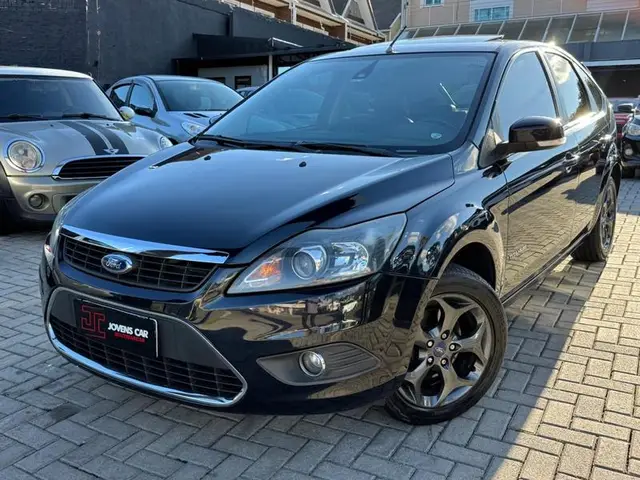 Carro Ford Focus Hatch 2012 Titanium 2.0 16V (Aut)