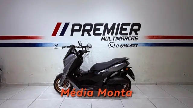 Moto Yamaha NMax 2025 Connected 160 ABS