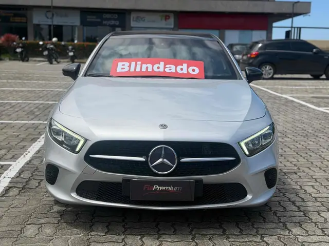 Carro Mercedes-Benz A 250 2019 2.0 Turbo A 250 Launch Edition