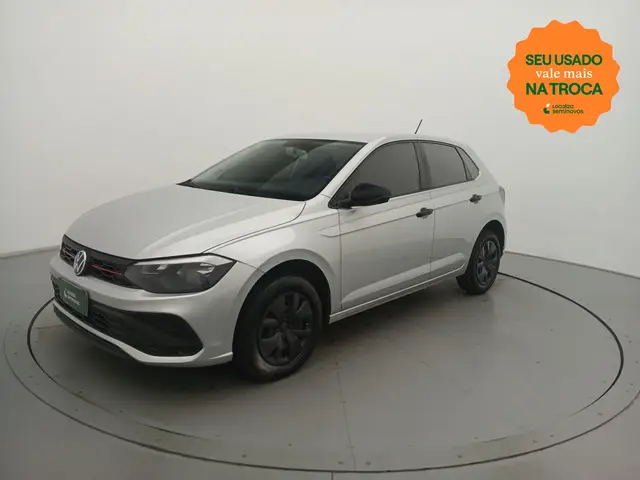Carro Volkswagen Polo 2025 Track 1.0 Flex 12V 5p