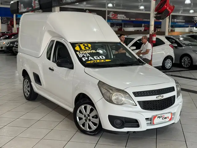 Carro Chevrolet Montana 2018 LS 1.4 (Flex)