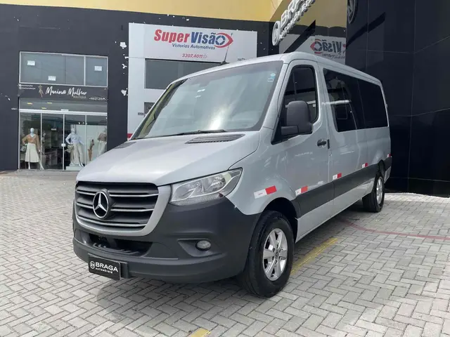 Carro Mercedes-Benz Sprinter 2023 417 VAN L.T.A. 10L Diesel (E6)