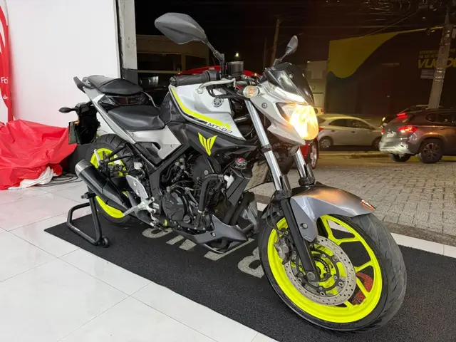 Moto Yamaha MT-03 2018 ABS